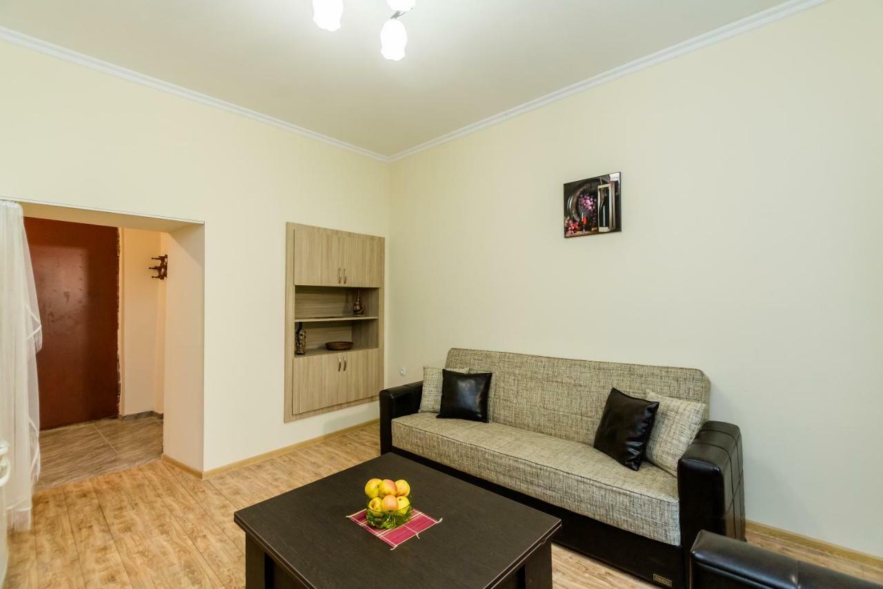 Sweet Home Tbilisi Ngoại thất bức ảnh